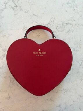 kate spade red heart-shaped mini top-handle bag